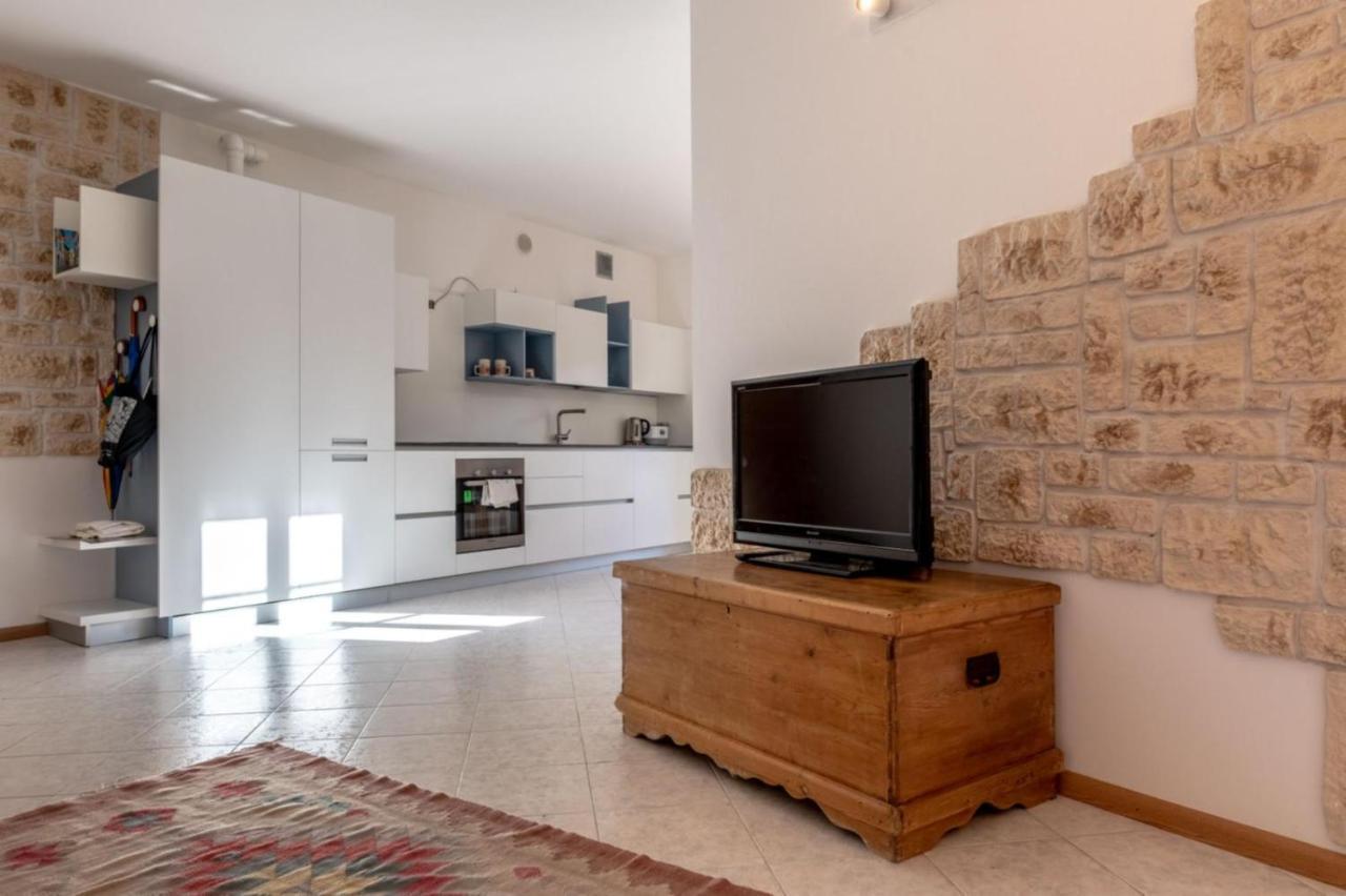 Casa Al Castello, Calliano Ospitar מראה חיצוני תמונה